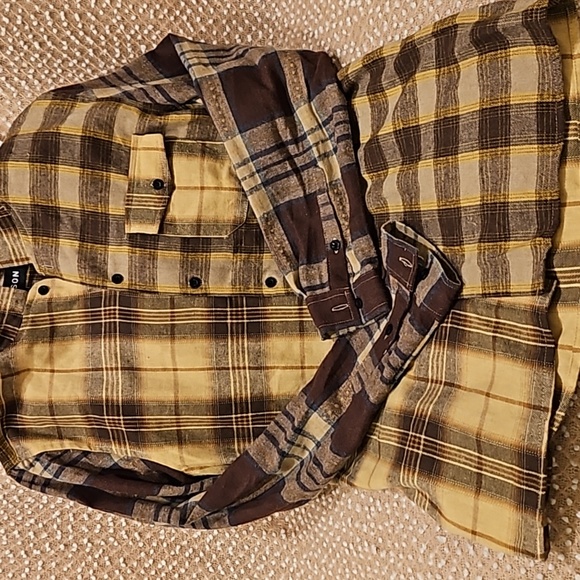 Reason Flannel - Picture 9 of 15